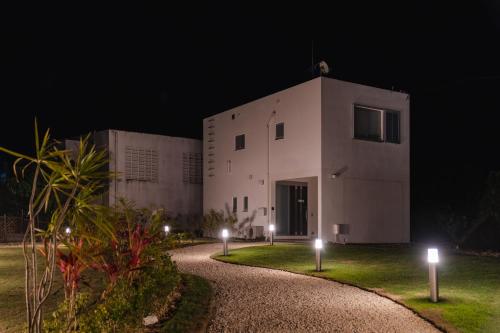 "オーシャンビュー ヴィラ南十字星 " Two-Bedroom Villa