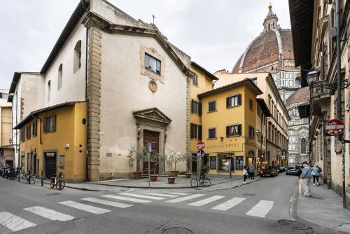 Florence Cathedral Stay - Florence Dolce Vita