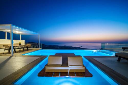 Nafsika Xenia - Odysseus