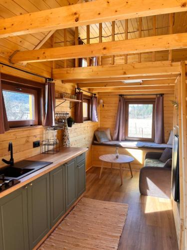 Kuchyň nebo kuchyňský kout v ubytování koliBka - tiny house