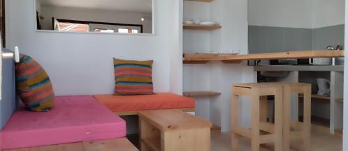 Dapur atau dapur kecil di Chic and basic apartments in Tahiche