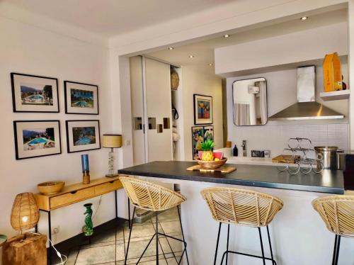 Photo de la galerie de l'établissement Sea Front Studio YourHostHelper, à Nice