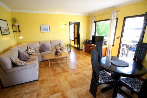 Posedenie v ubytovaní App 8A - Sonniger Balkon, sehr ruhig, 180 cm Bett, 100 m zum Strand