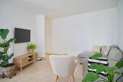 Gallery image of Modern 2 bedrooms apartment Huningue near Basel with undeground box parking in Huningue