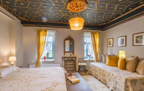Postel nebo postele na pokoji v ubytování Shamrock Elati Retreats