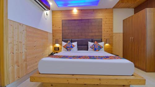 Postel nebo postele na pokoji v ubytování Hotel Skyking