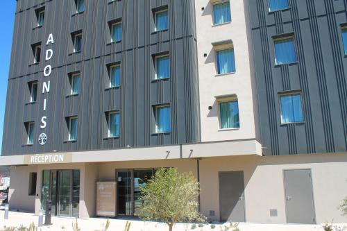 an external view of a building at Adonis le Castellet in Signes