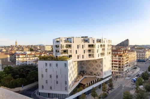 Nespecifikovaný výhled na destinaci Montpellier nebo výhled na město při pohledu z hotelu