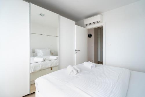 Lucent Escape Apartment
