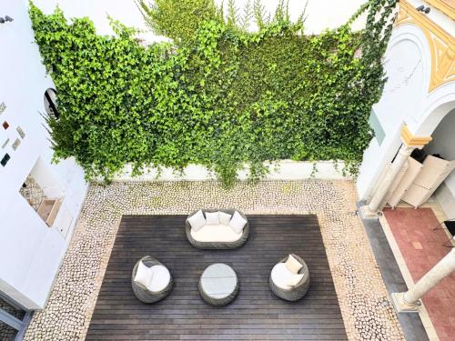 IVY HOUSE photo 23