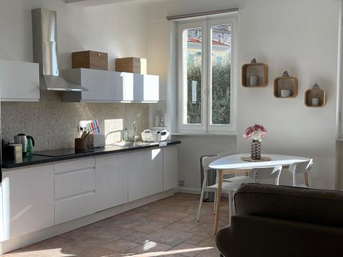 CANNES SUQUET spacieux studio