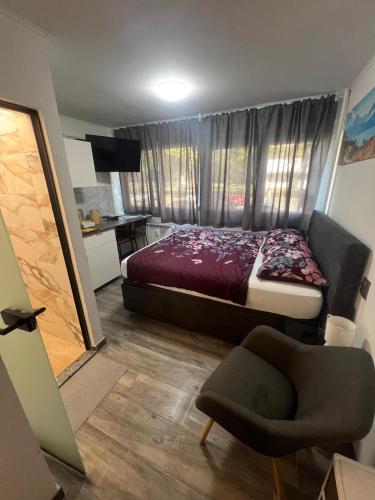 Postel nebo postele na pokoji v ubytování Studio apartman Utrine 2