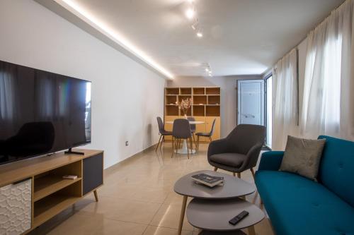 Paradise City Apartment