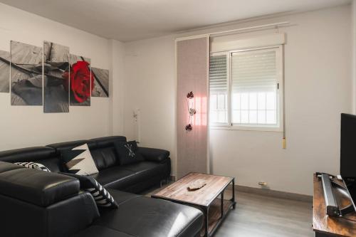 Imagen de la galería de Home4u Casa en Churriana, en Churriana de la Vega
