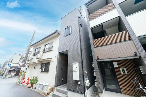 メグレス jr線 地下鉄の最寄り駅徒歩1分 新築戸建て 寝室2部屋 最大4名