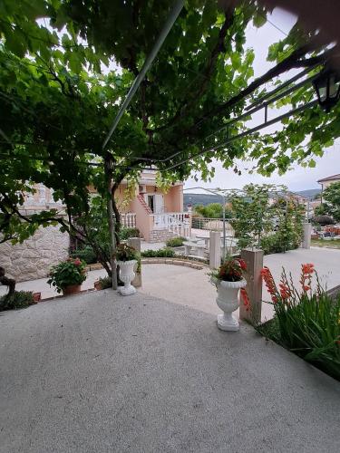 Gordana Apartments