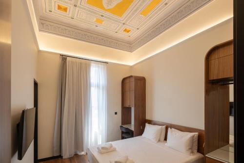 Bouquet Luxury Rooms Walk to Beach & Chania Old Town