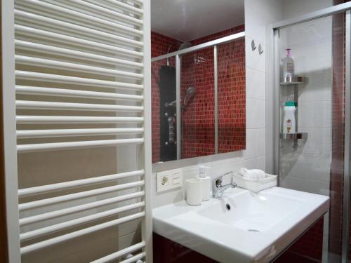 Ένα μπάνιο στο Laucar Vivienda de uso turístico