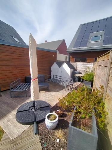 Maison avec terrasses à 300m de la mer Juno Beach