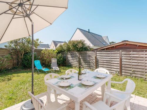 Maison mitoyenne à Locmariaquer, 4 pièces, 47m², animaux acceptés - FR-1-477-252