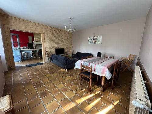 Photo de la galerie de l'établissement Gîte du Petit Mayne, à Saint-André-du-Bois