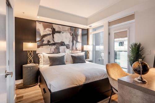 Postel nebo postele na pokoji v ubytování Westview Luxury Suites