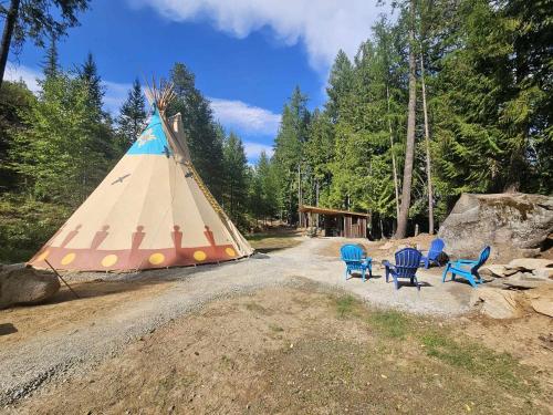 Příroda nedaleko luxury tent