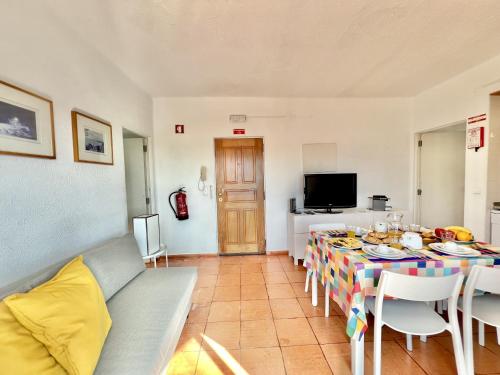 Albufeira Skylight 2 With Pool by Homing