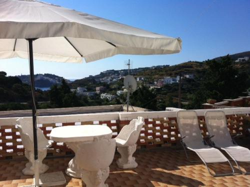 Gallery image of Conti Holiday Homes in Ponza