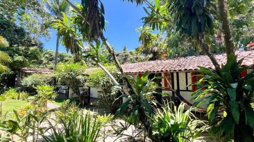 Taman di luar Pousada Luar das Águas