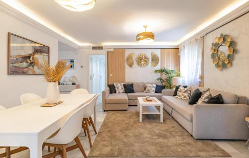 Awesome Apartment In Marbella With Wifi