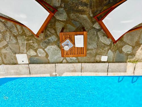 Kolam renang di atau dekat dengan Villa LUMIè Stintino