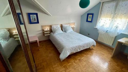 Postel nebo postele na pokoji v ubytování Appartement entier, calme, confortable et spacieux
