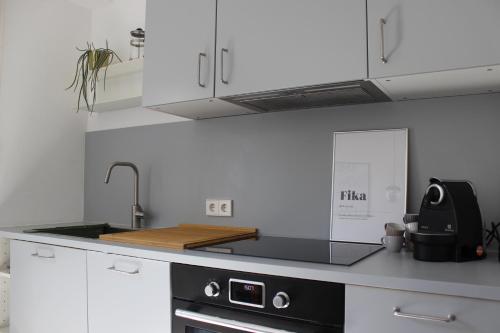 Kuchyň nebo kuchyňský kout v ubytování Ferienwohnung - Am Löwenpfad - Bad Ditzenbach-Gosbach