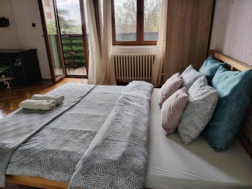 صورة لـ Green land house في بلغراد