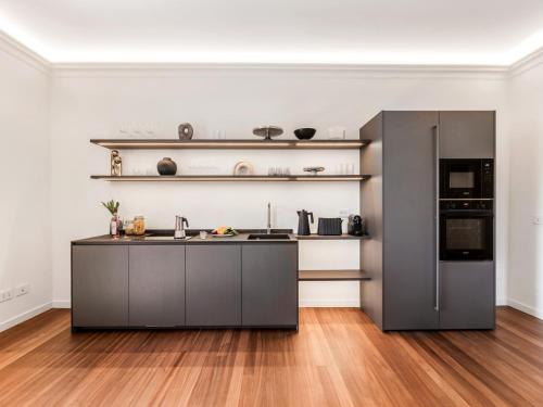 The Best Rent - Prestigious multi-bedroom apartment overlooking St. Peter’s