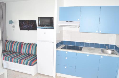 Η κουζίνα ή μικρή κουζίνα στο Appartements front de Mer SABLES D'OLONNE