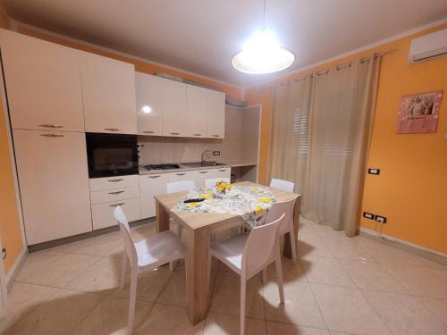 Kuchyň nebo kuchyňský kout v ubytování Casa di Ginevra