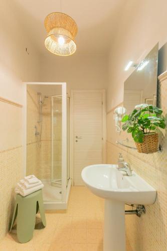 Dafne Room wonderful apt with terrace