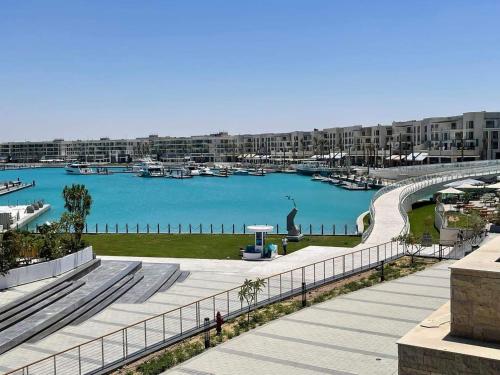 Marassi Direct view on Marina