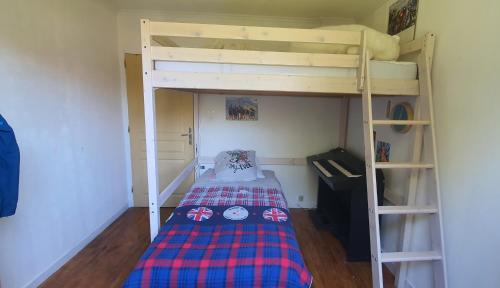 Photo de la galerie de l'établissement Appartement 3 chambres au bord du Lac - Thonon-les-Bains, à Thonon-les-Bains