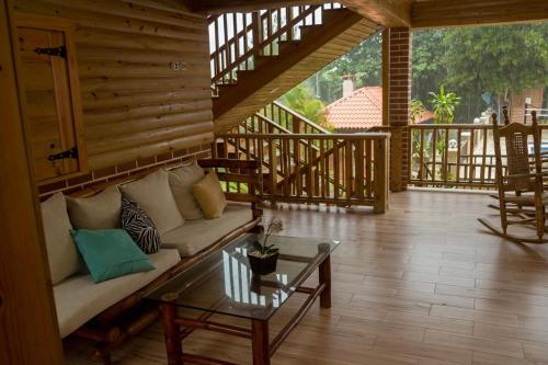 Μπαλκόνι ή βεράντα στο Spectacular Country Villa