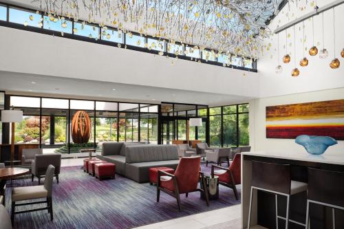 Posezení v ubytování Hanover Marriott