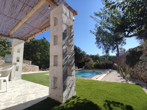 The swimming pool at or close to Dimore Barsento