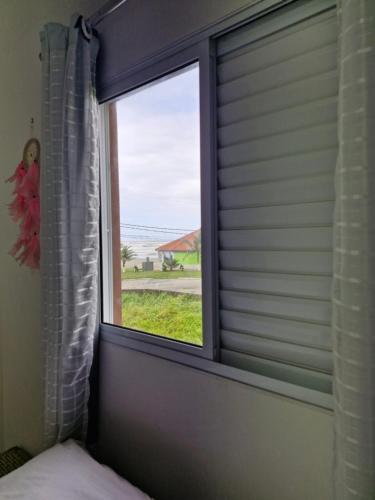 Φωτογραφία από το άλμπουμ του Casa dos Sonhos - Pé na areia, Churrasqueira, Monitoramento 24 horas σε Itanhaem