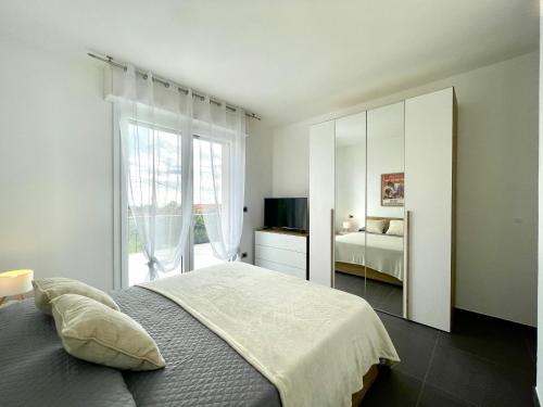 Gallery image of Il Relax con Vista Mare - Free Parking, Wi-Fi in Loano