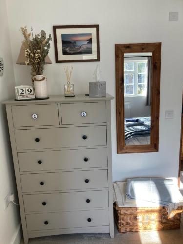 Milborne Saint AndrewにあるGuest Suite at 31 Little Englandのギャラリーの写真