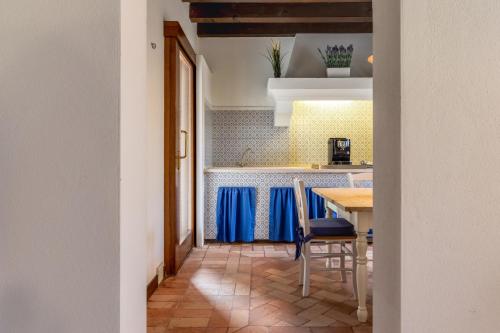 Η κουζίνα ή μικρή κουζίνα στο Casa dei Fiori
