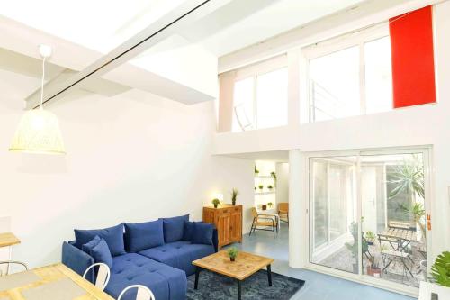 Loft center & terrace & air conditioning