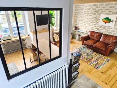 Au calme, maison en pierres proche de la plage